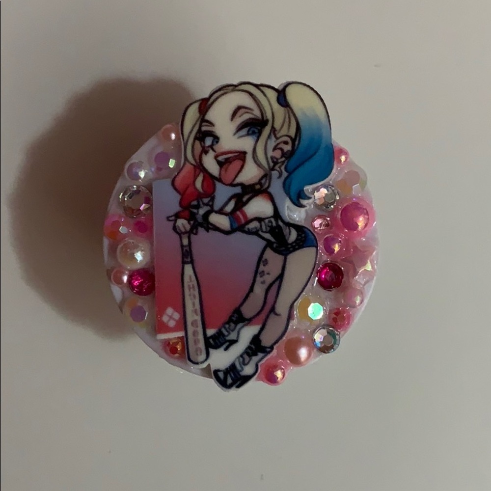 Custom Harley Quinn pop socket